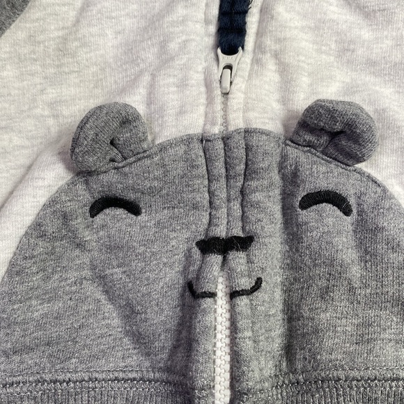 Carters 0-3M gray bear zip up hoodie sweatshirt - Picture 3 of 4